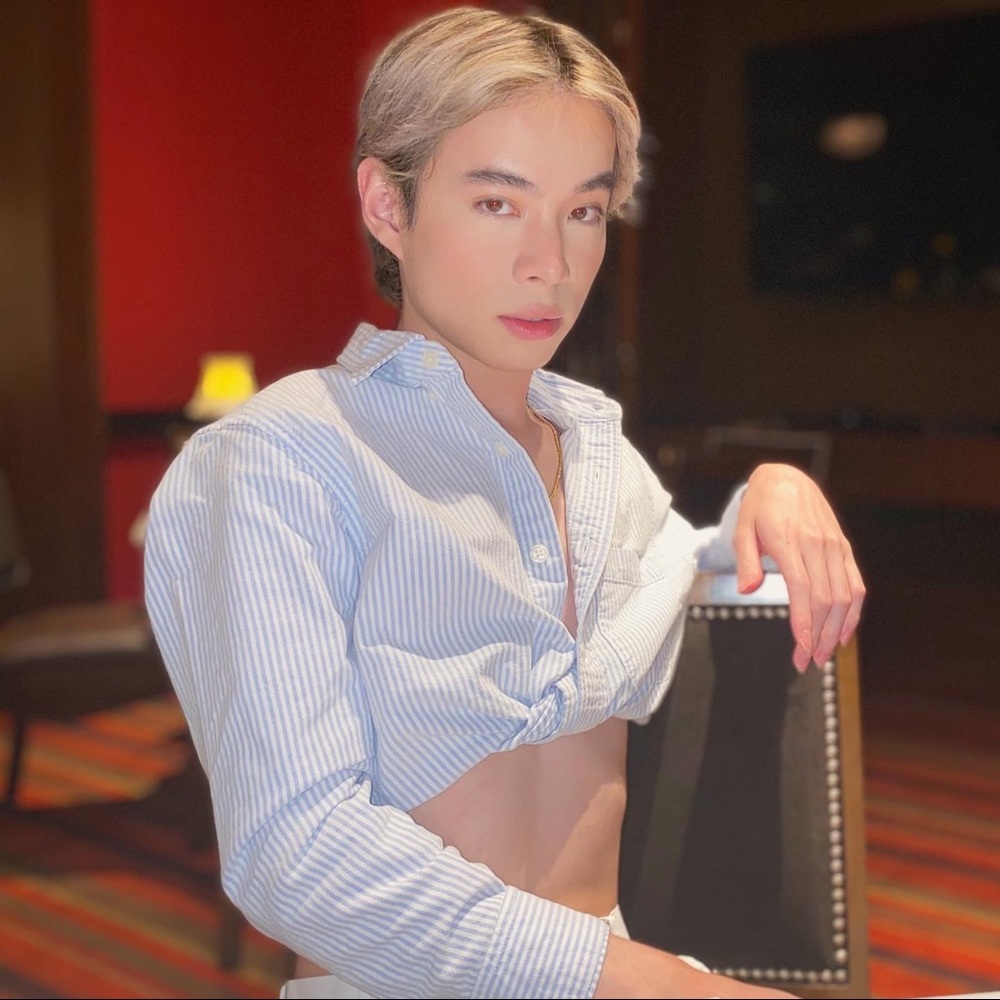 Meet your Posher, Khoa